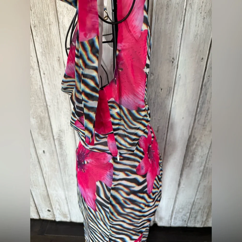 Fashion Nova Vibrant Pink Floral Zebra 2 Piece Set - Picture 8 of 11